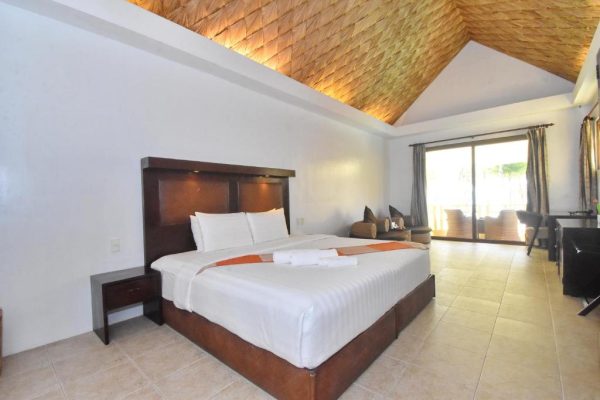 Premiere Room - Image 10